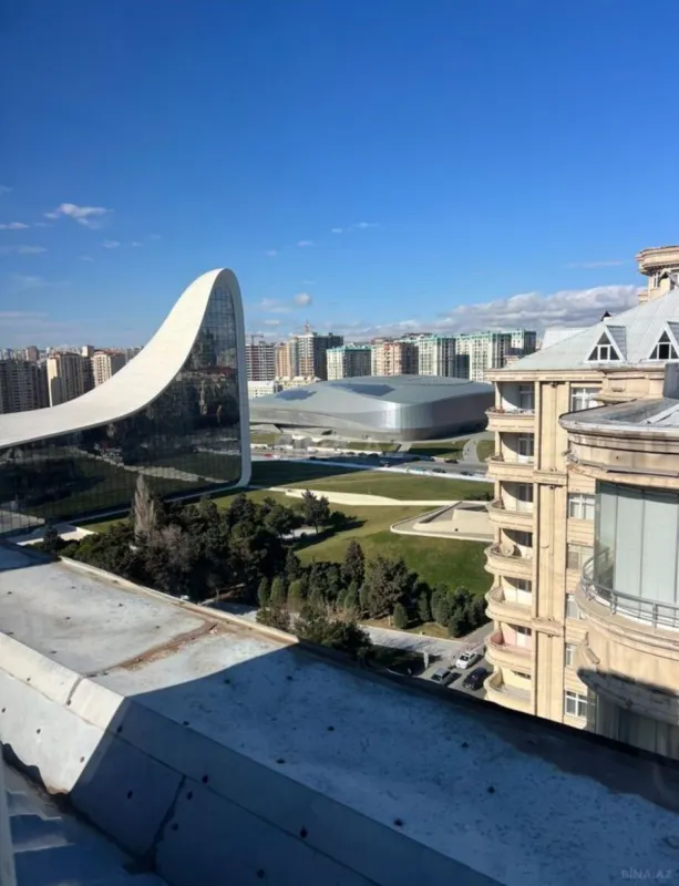 Satılır 2 otaqlı mənzil 73 m²