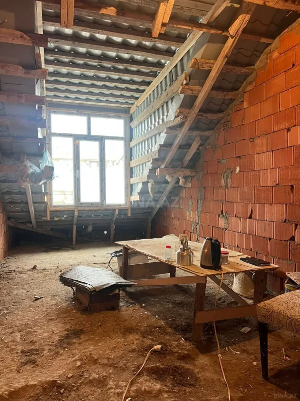 Satılır 2 otaqlı mənzil 73 m²