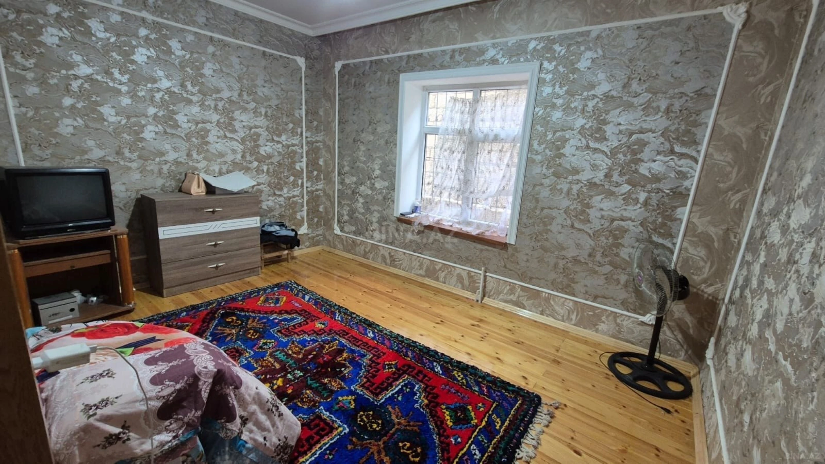 Satılır 4 otaqlı həyət evi 120 m²