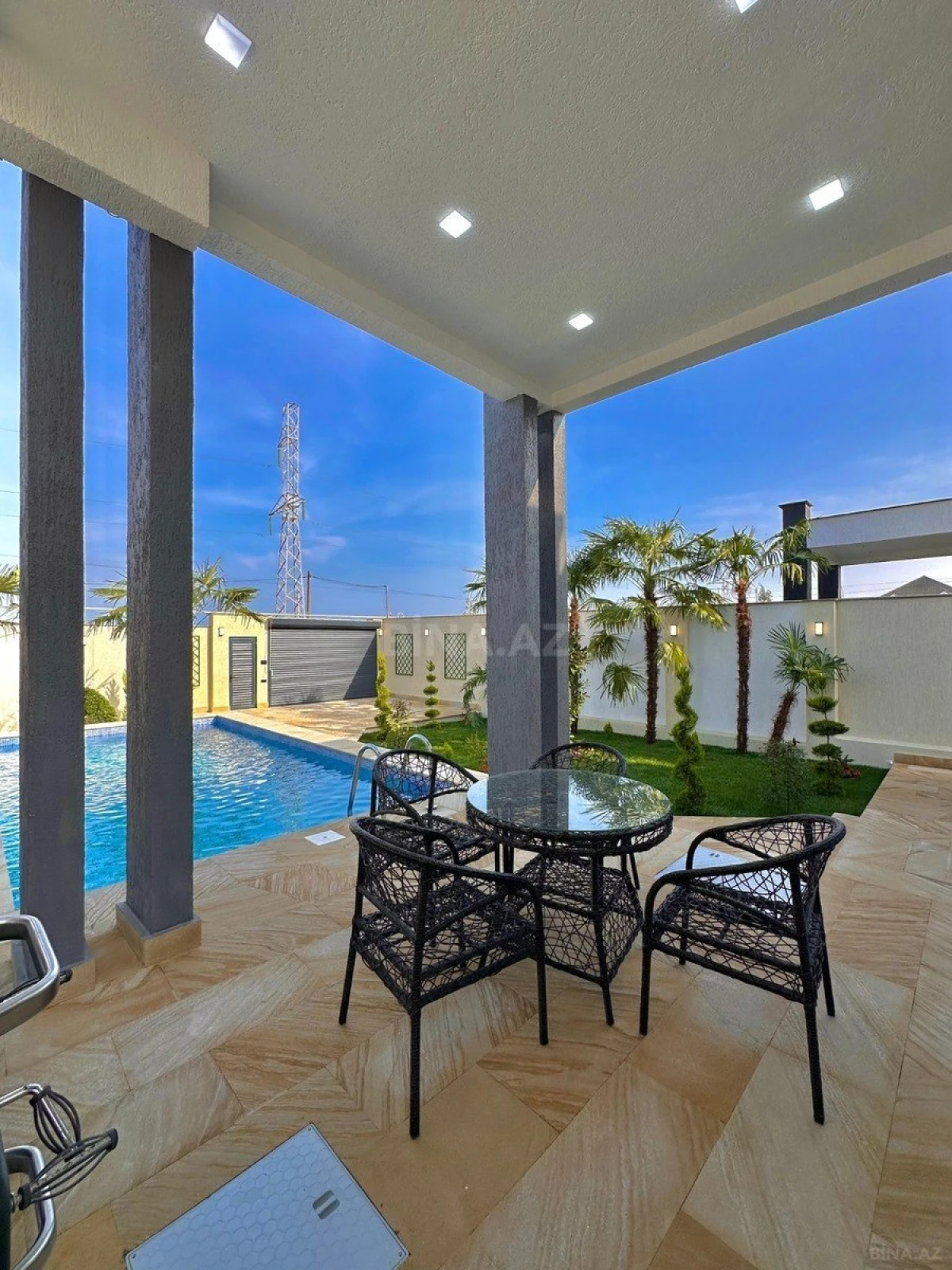 Satılır 4 otaqlı həyət evi 170 m²