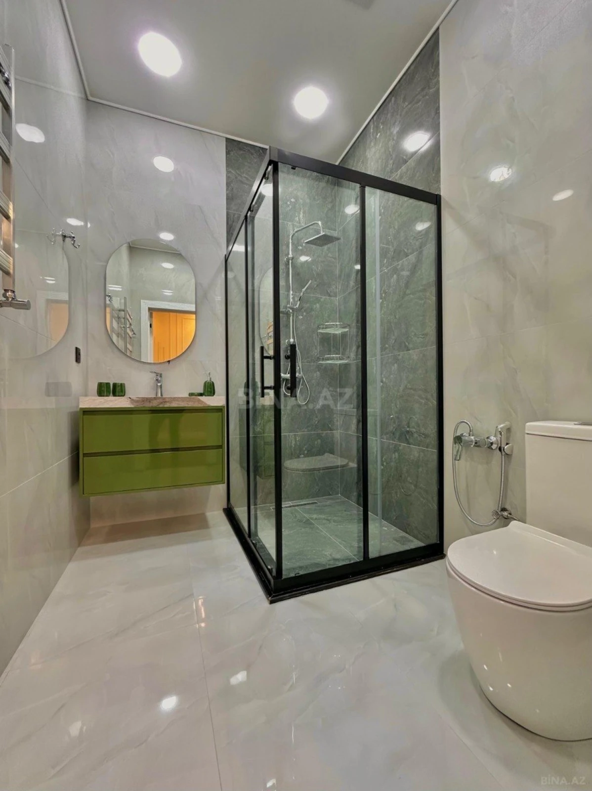 Satılır 4 otaqlı həyət evi 170 m²