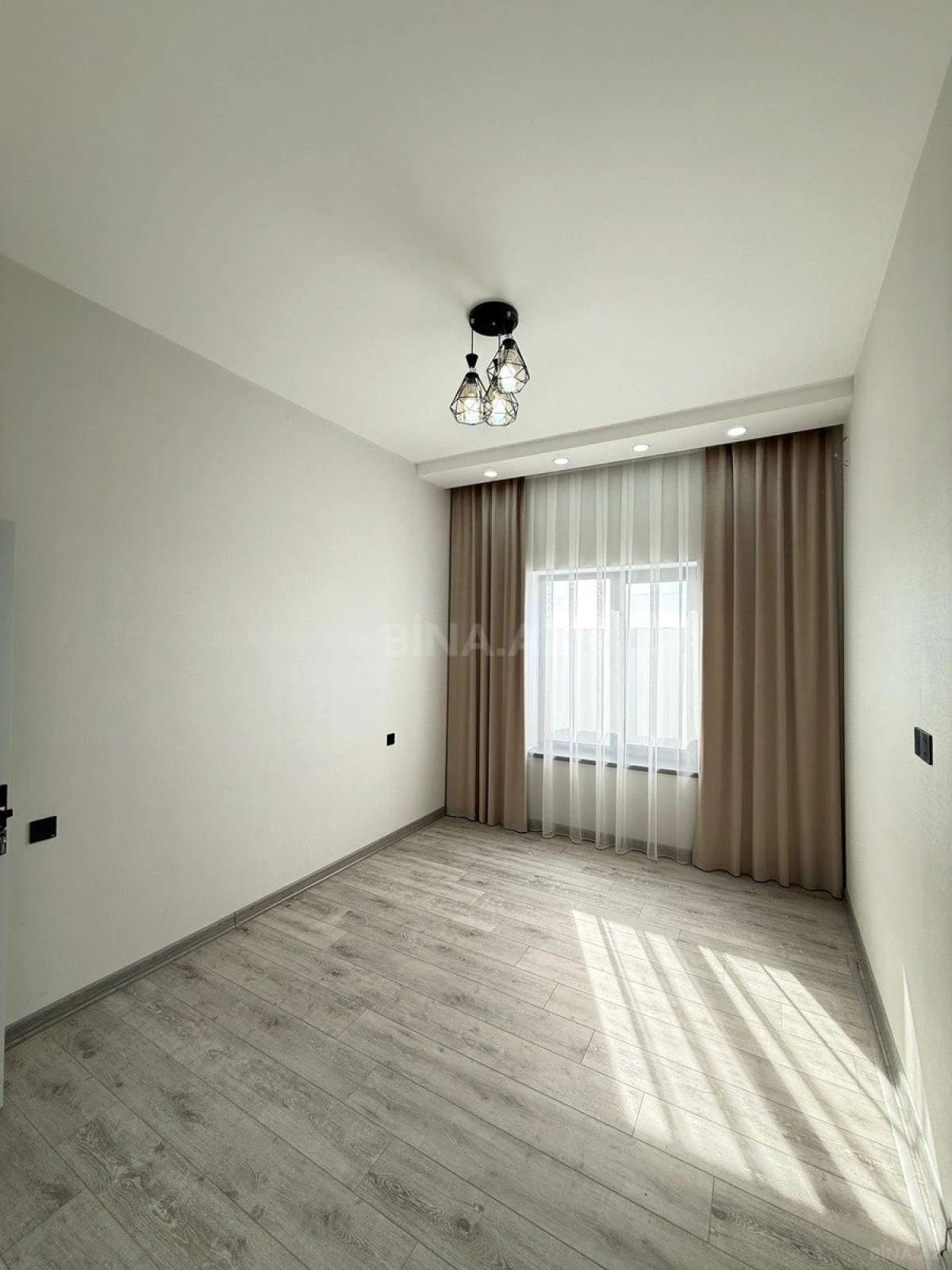 Satılır 3 otaqlı həyət evi 150 m²