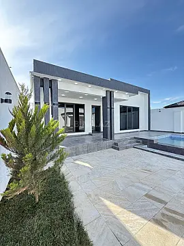 Satılır 3 otaqlı həyət evi 150 m²