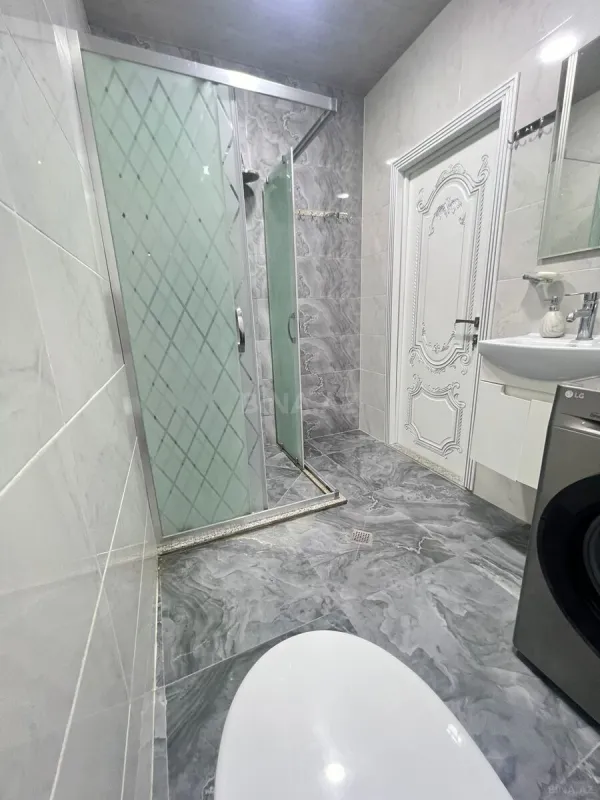 Kirayə verilir 2 otaqlı mənzil 63 m²