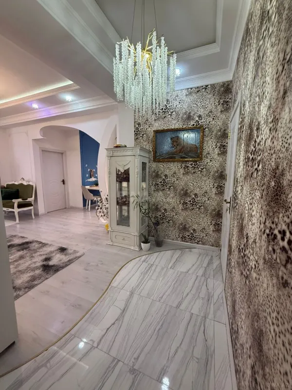 Satılır 3 otaqlı mənzil 90 m²