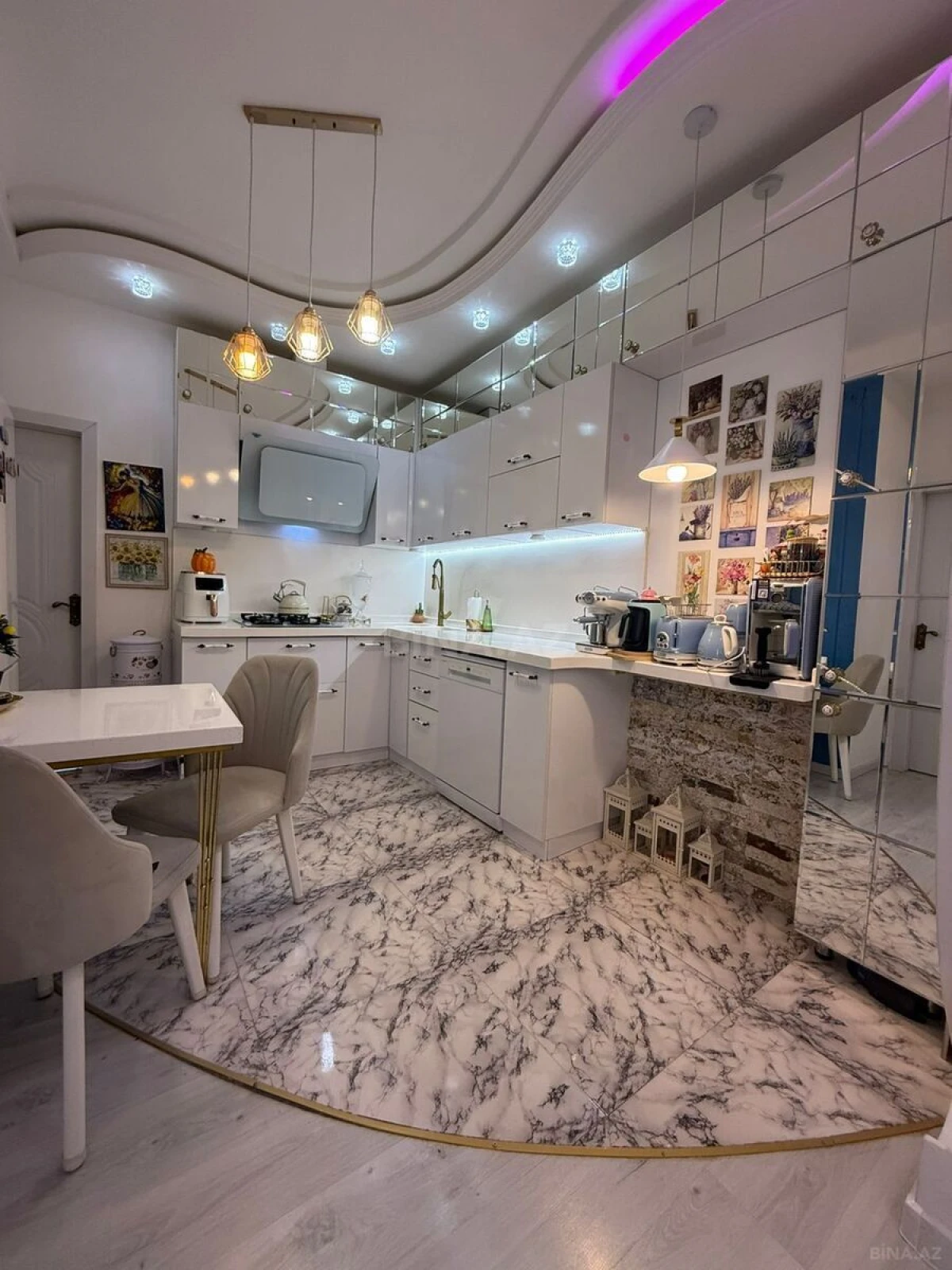 Satılır 3 otaqlı mənzil 90 m²