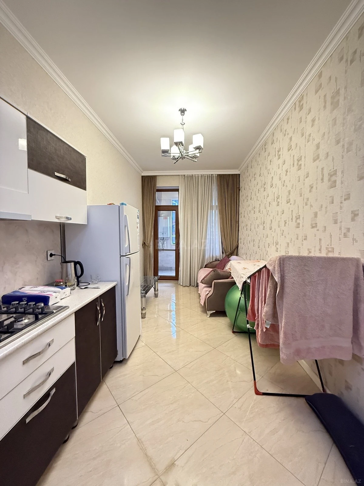 Satılır 2 otaqlı mənzil 57 m²