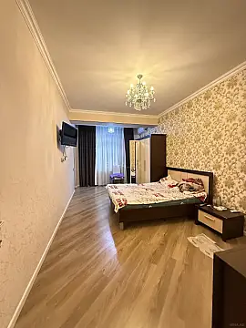 Satılır 2 otaqlı mənzil 57 m²