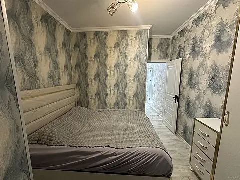 Satılır 2 otaqlı mənzil 45 m²
