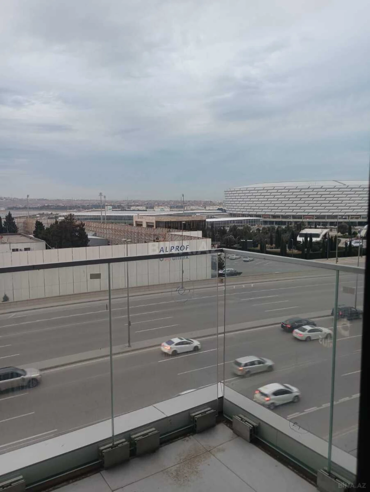 Kirayə verilir 2 otaqlı mənzil 50 m²