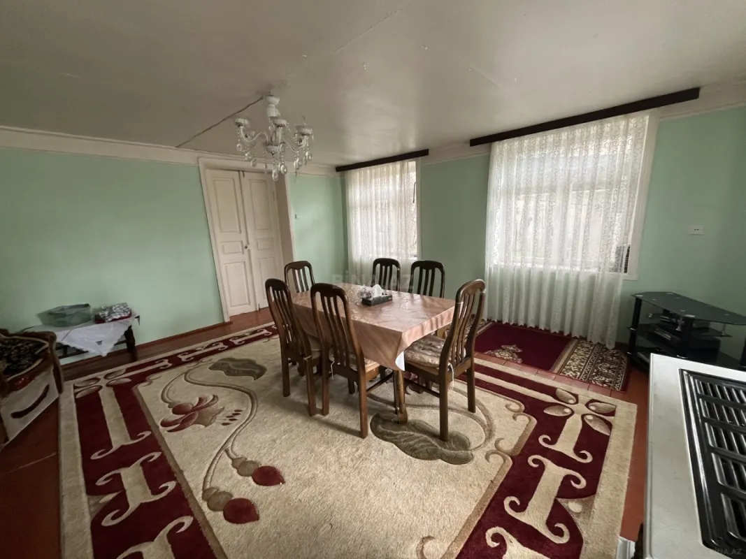 Kirayə verilir 2 otaqlı həyət evi 100 m²