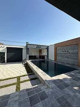 Satılır 4 otaqlı həyət evi 170 m²
