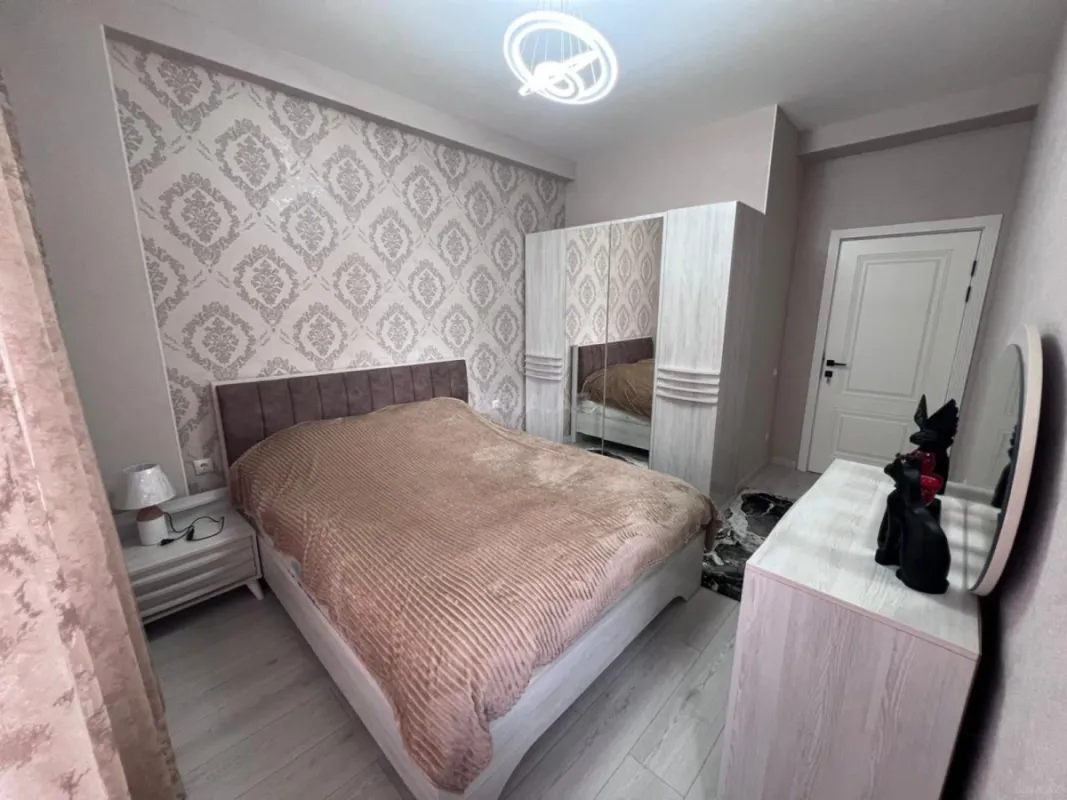 Kirayə verilir 2 otaqlı mənzil 55 m²