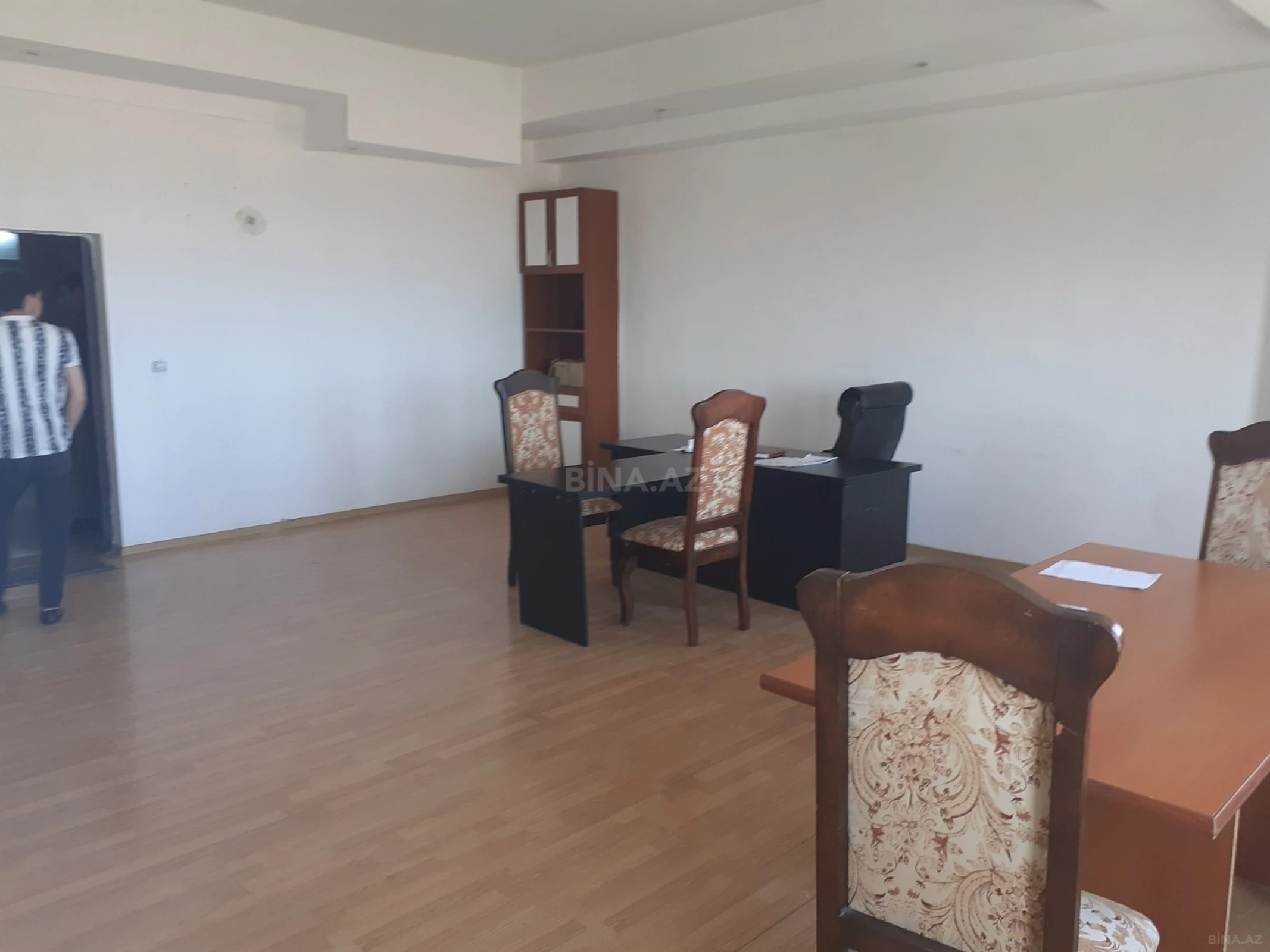 Kirayə verilir 1 otaqlı ofis 45 m²