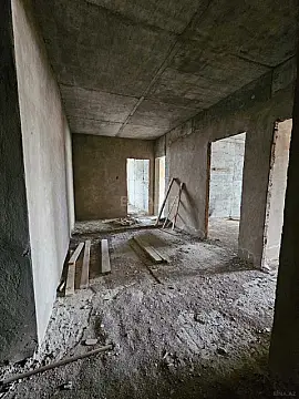 Satılır 3 otaqlı mənzil 154 m²