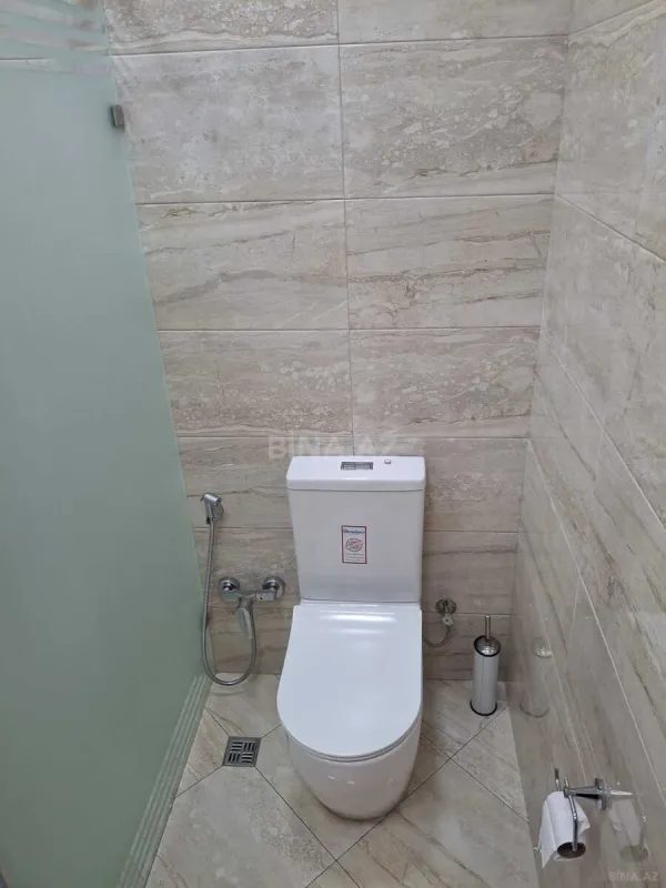Kirayə verilir 3 otaqlı mənzil 140 m²
