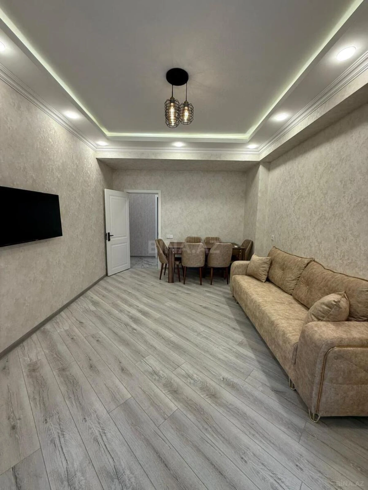 Kirayə verilir 3 otaqlı mənzil 105 m²