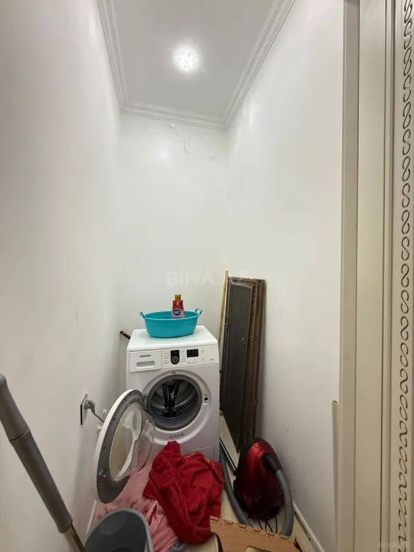 Satılır 2 otaqlı mənzil 57 m²