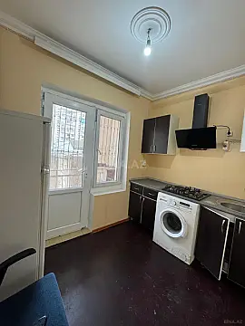 Satılır 1 otaqlı mənzil 45 m²
