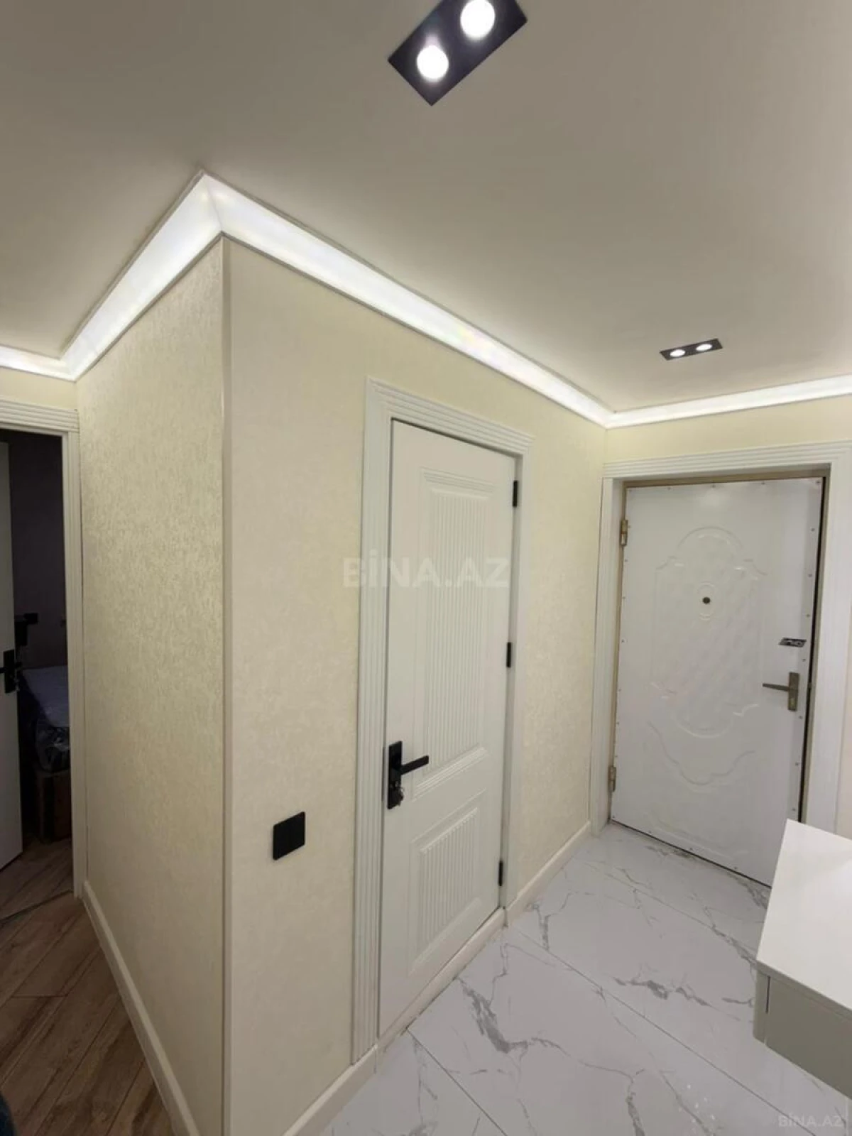 Satılır 2 otaqlı mənzil 35 m²