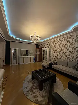 Satılır 3 otaqlı mənzil 100 m²