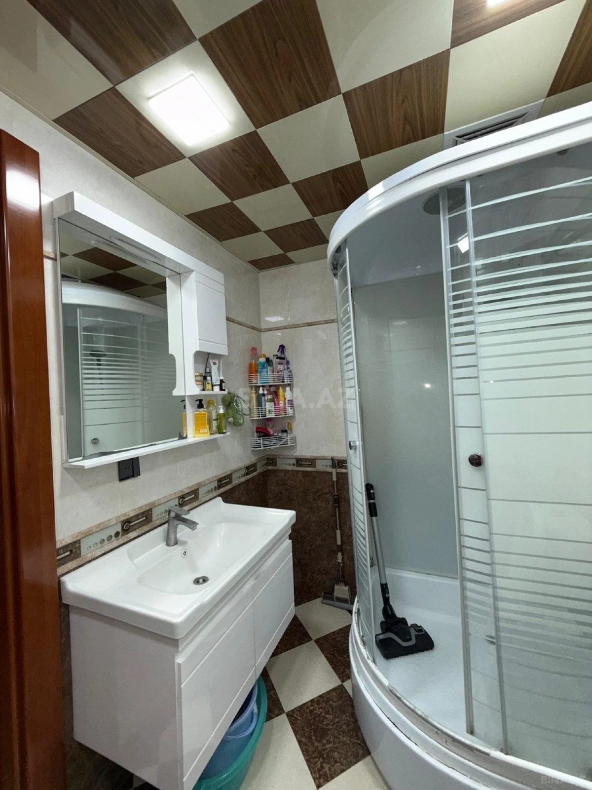 Satılır 3 otaqlı mənzil 100 m²