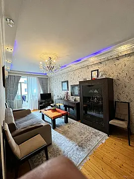 Satılır 2 otaqlı mənzil 55 m²