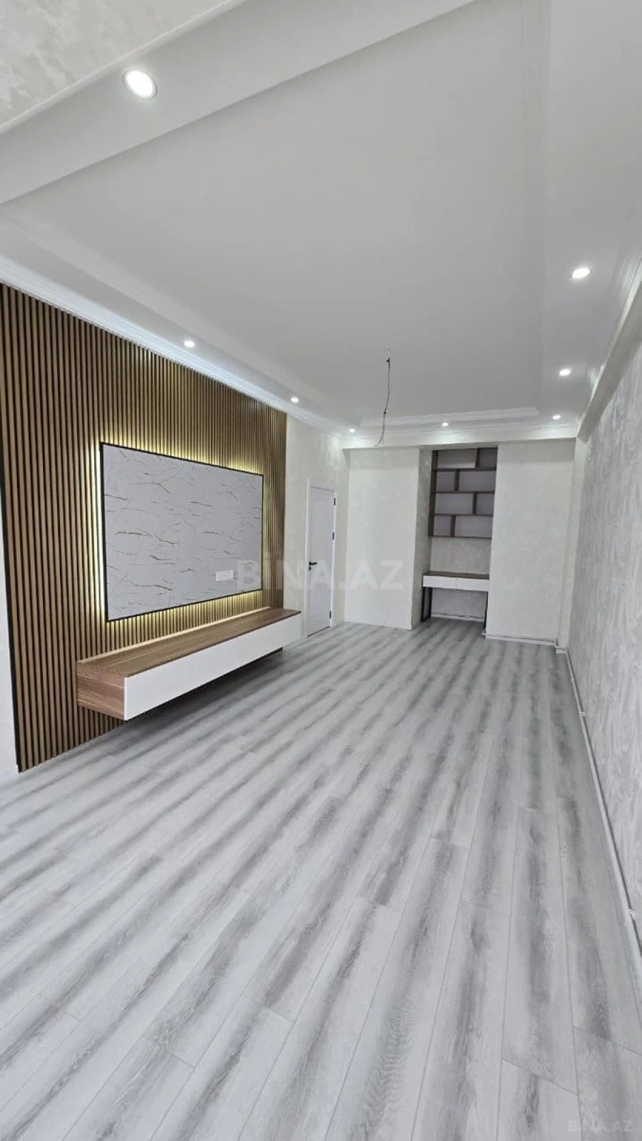 Satılır 3 otaqlı mənzil 93 m²