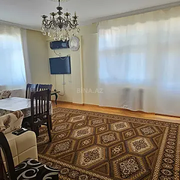 Satılır 3 otaqlı mənzil 107 m²