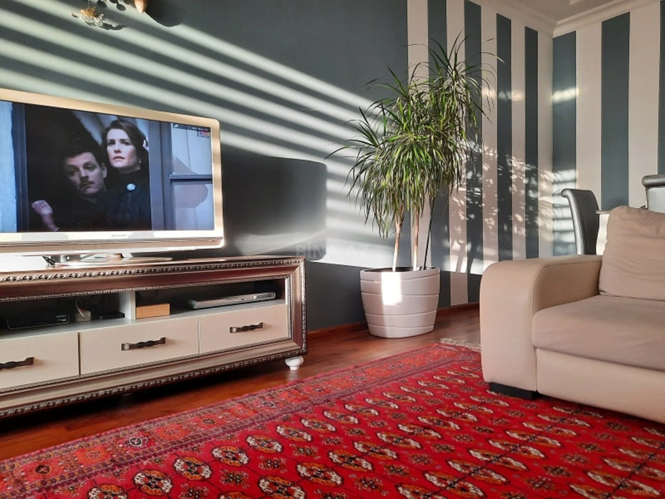 Satılır 3 otaqlı mənzil 90 m²