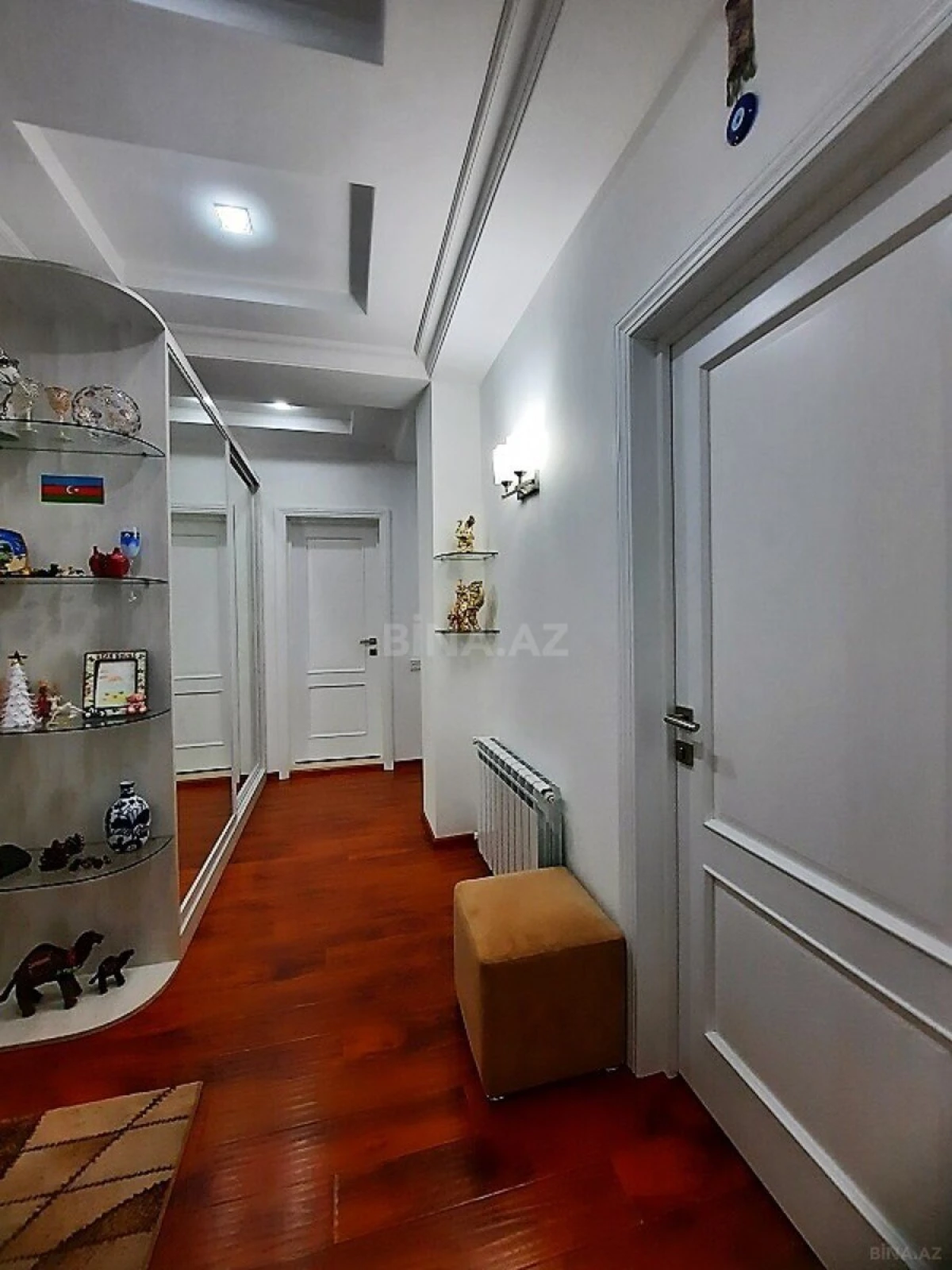 Satılır 3 otaqlı mənzil 90 m²