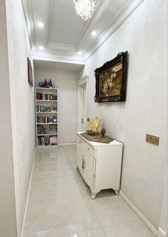 Satılır 3 otaqlı mənzil 90 m²