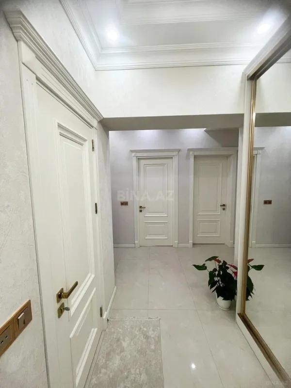 Satılır 3 otaqlı mənzil 90 m²
