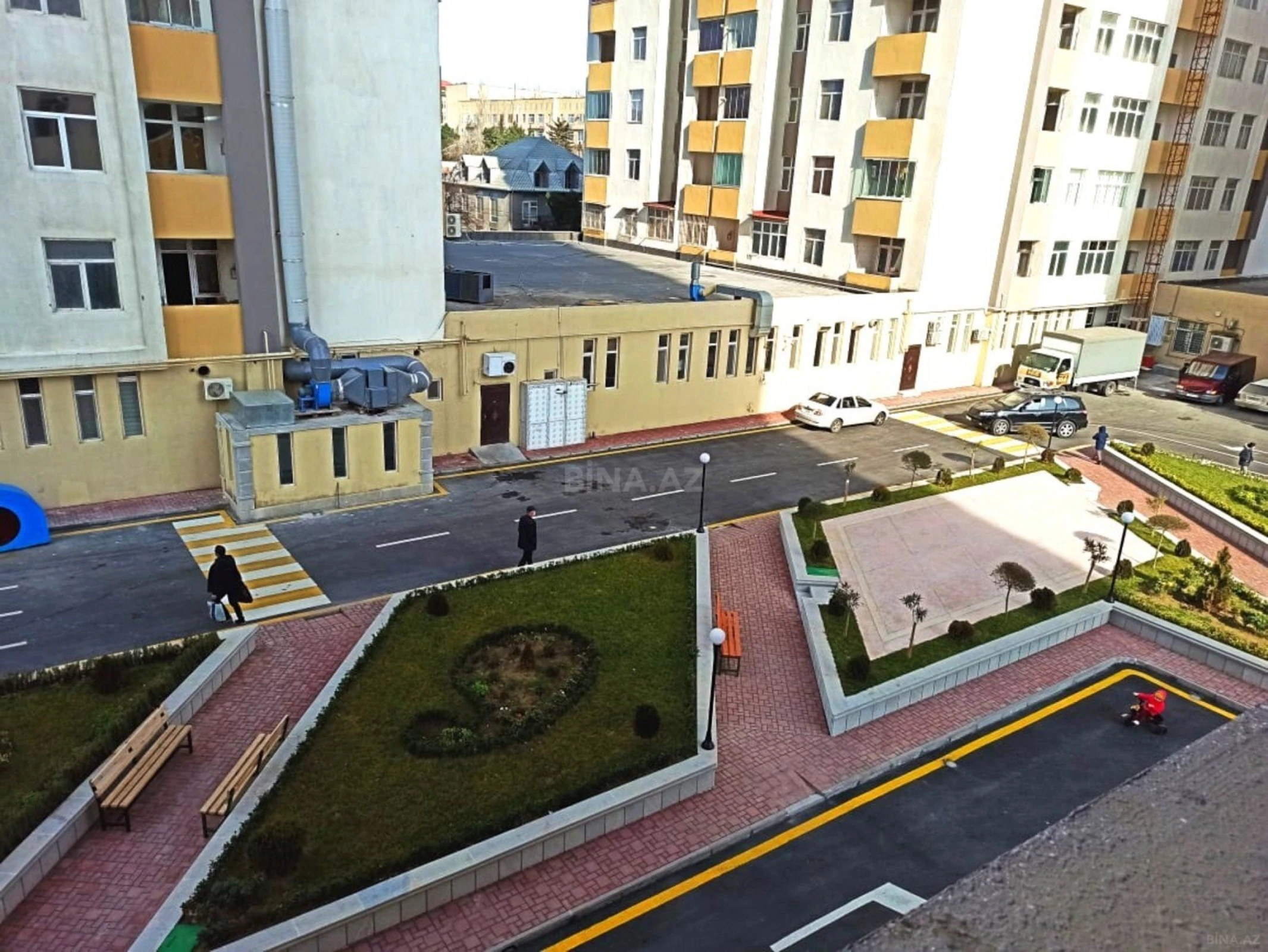 Satılır 3 otaqlı mənzil 90 m²