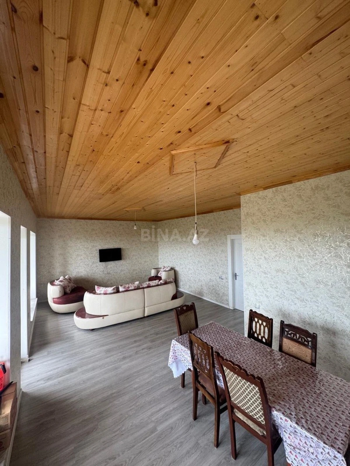 Satılır 5 otaqlı həyət evi 156 m²