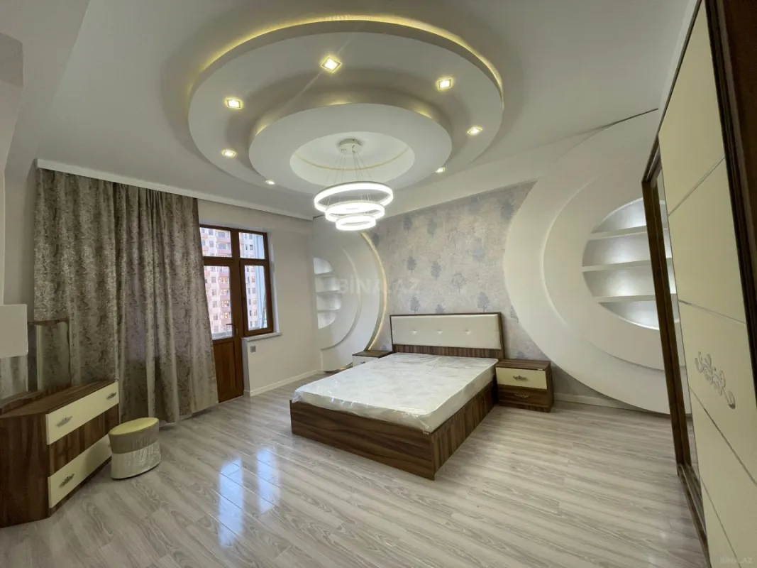 Kirayə verilir 3 otaqlı mənzil 110 m²