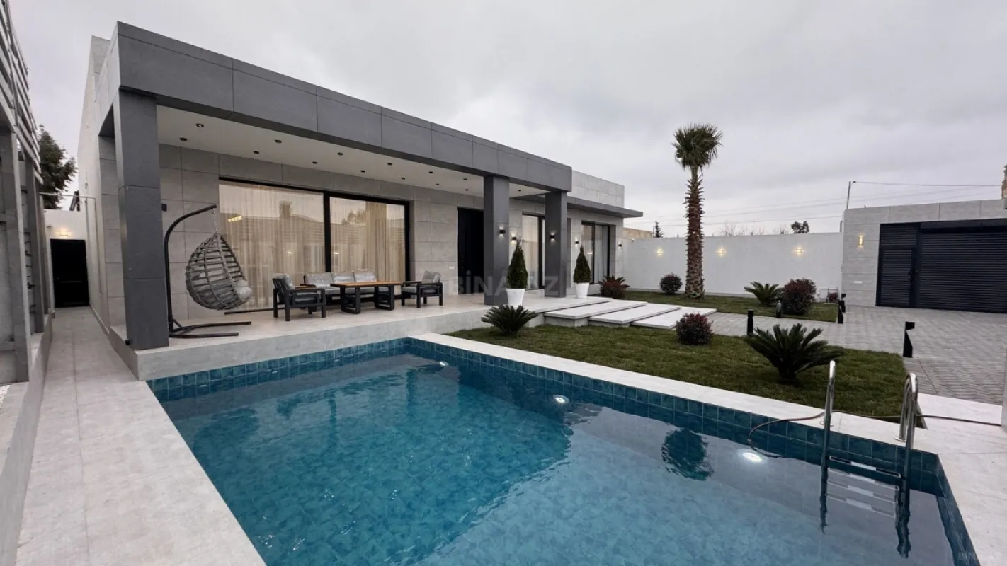 Satılır 5 otaqlı həyət evi 250 m²