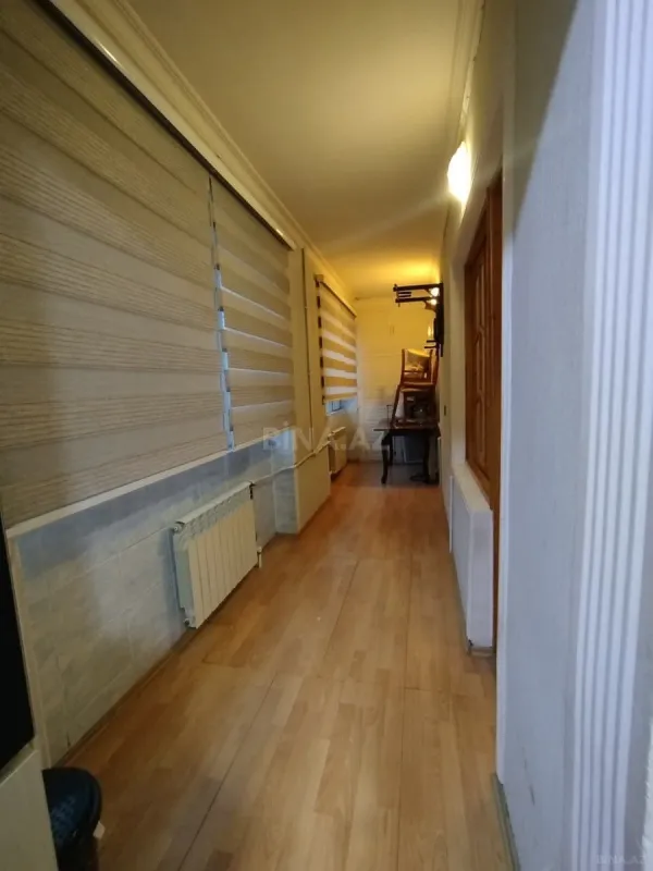 Satılır 4 otaqlı mənzil 100 m²