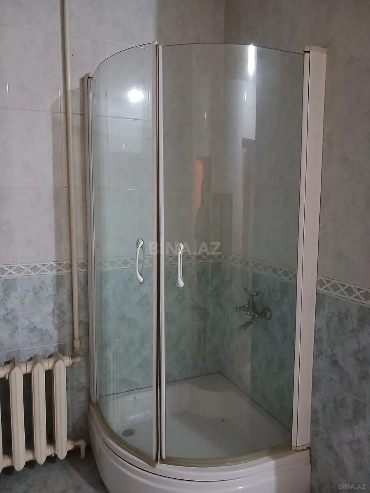 Kirayə verilir 12 otaqlı həyət evi 500 m²