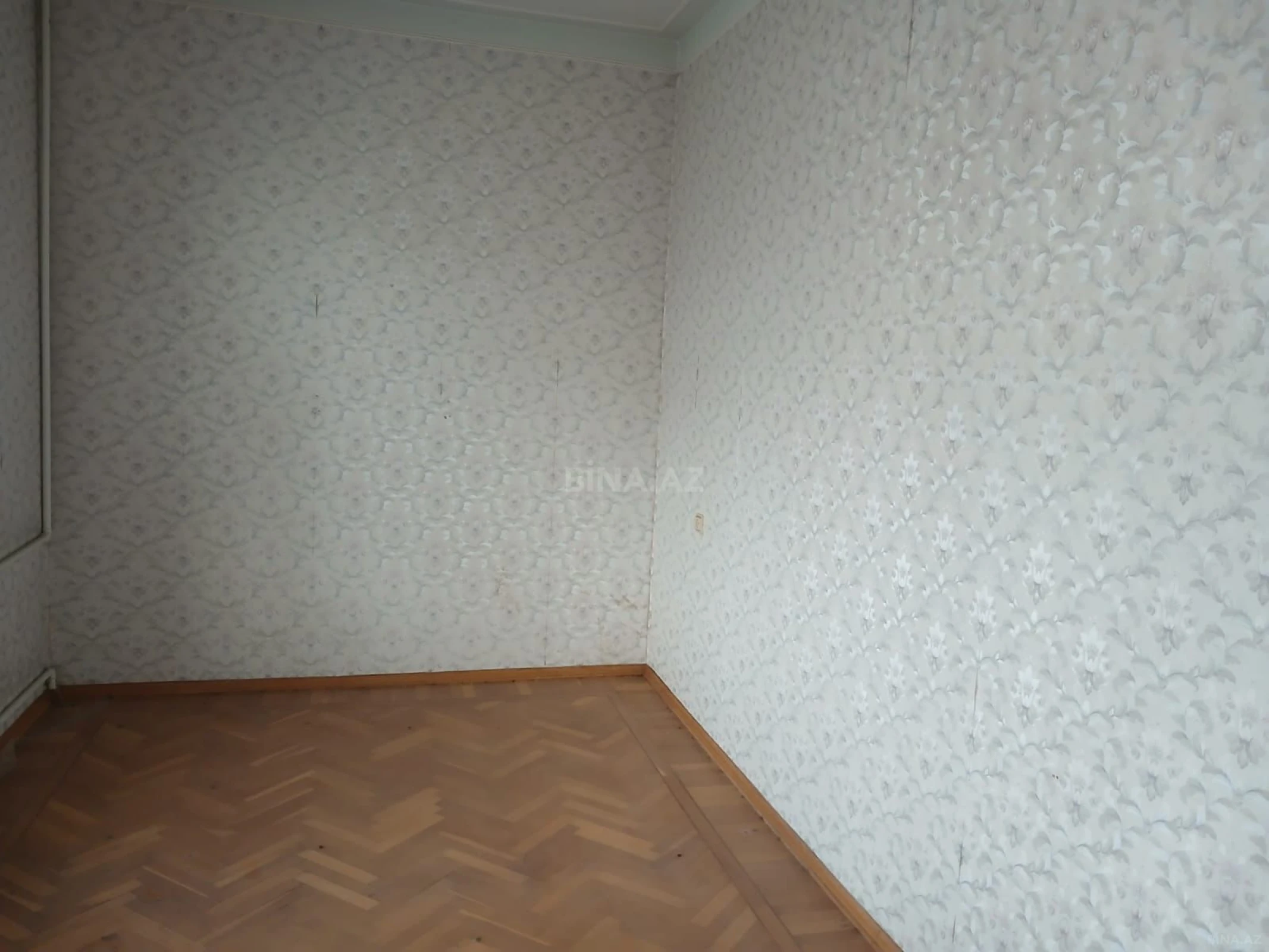 Kirayə verilir 12 otaqlı həyət evi 500 m²