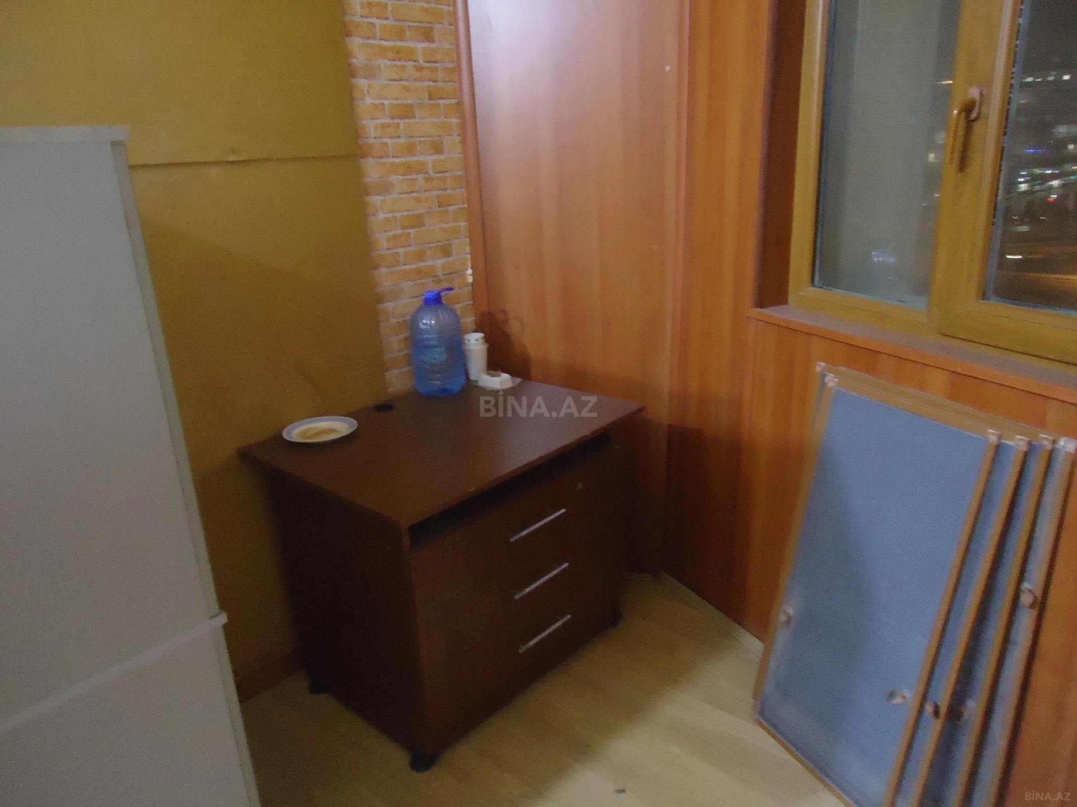 Kirayə verilir 2 otaqlı ofis 50 m²