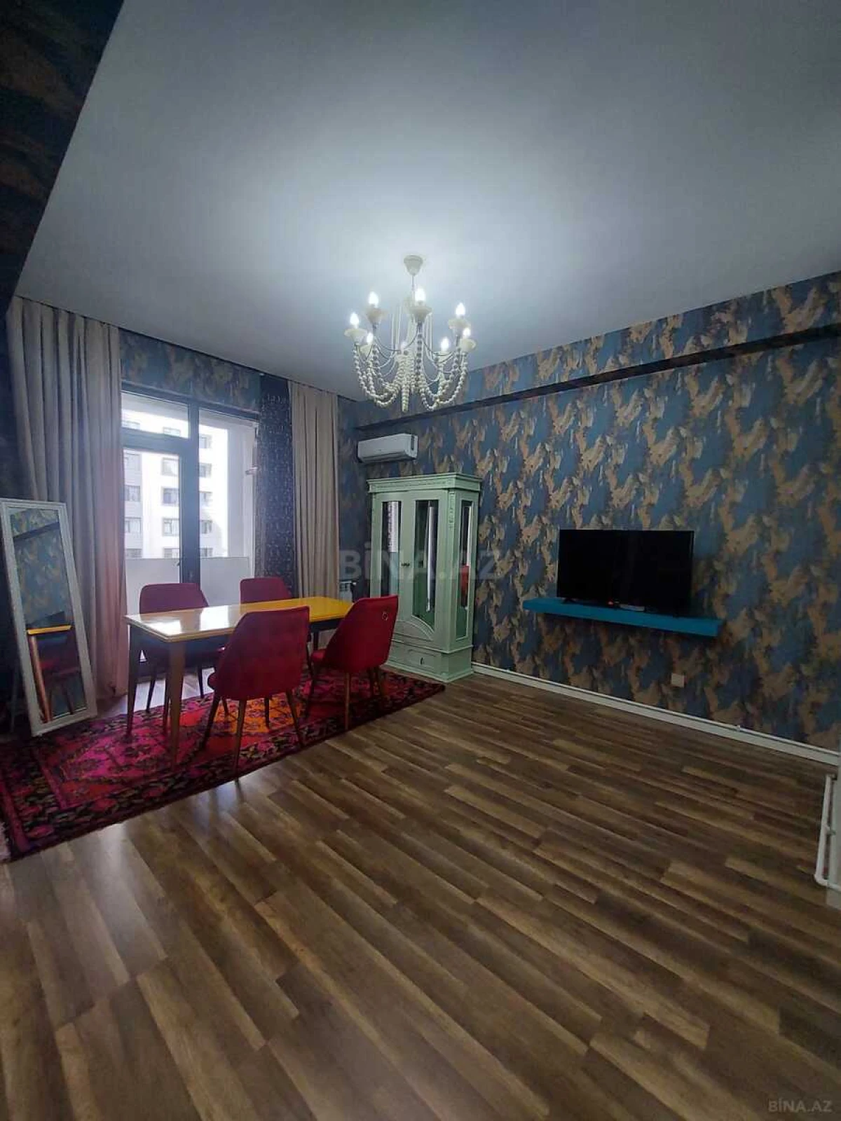 Kirayə verilir 2 otaqlı mənzil 64 m²
