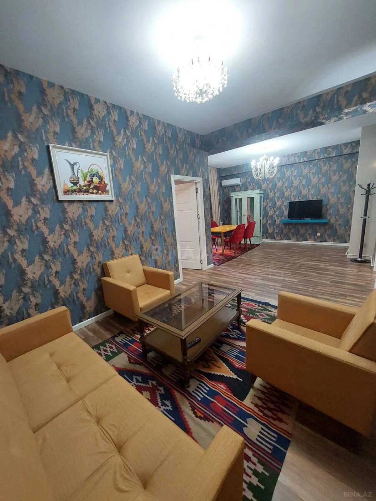 Kirayə verilir 2 otaqlı mənzil 64 m²