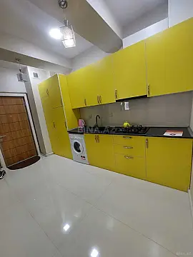 Kirayə verilir 2 otaqlı mənzil 64 m²