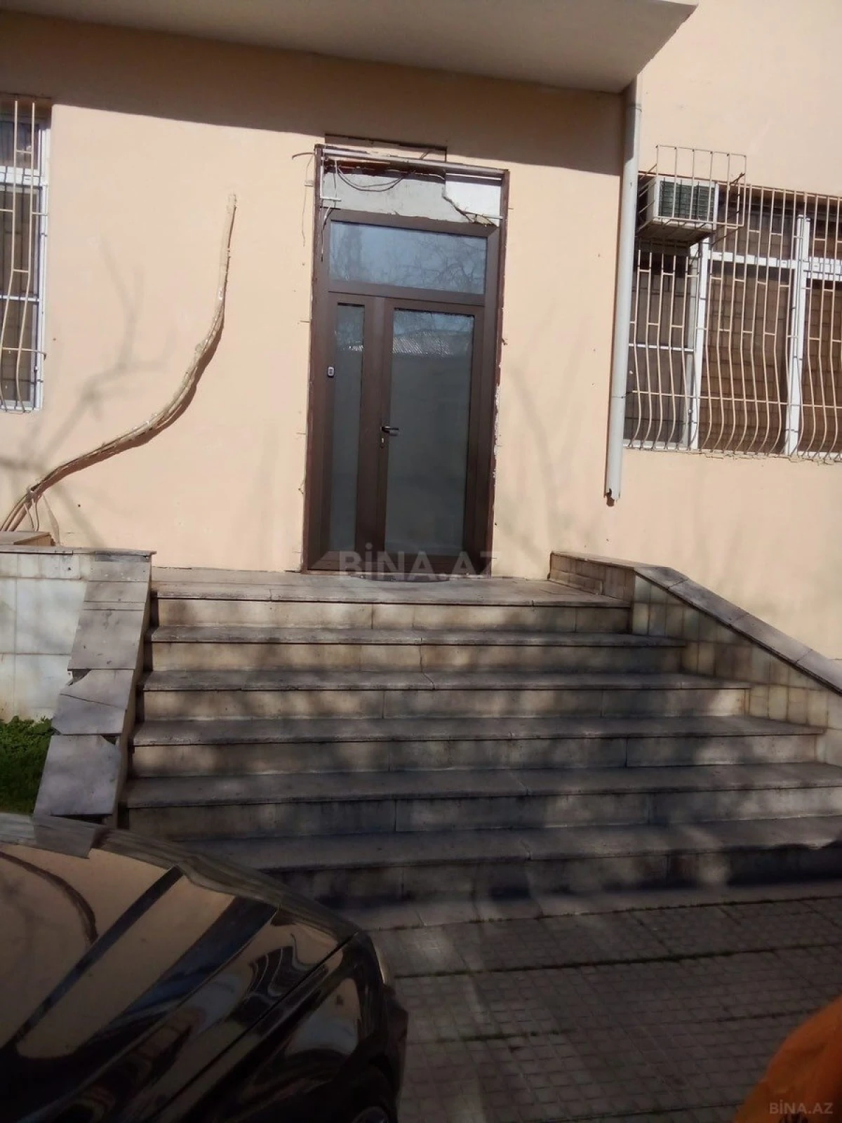 Kirayə verilir 4 otaqlı ofis 110 m²