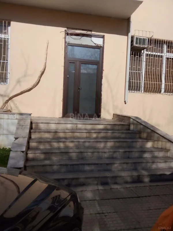 Kirayə verilir 4 otaqlı ofis 110 m²