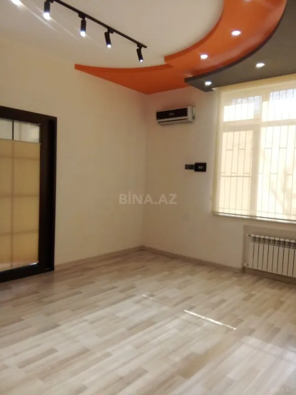 Kirayə verilir 4 otaqlı ofis 110 m²