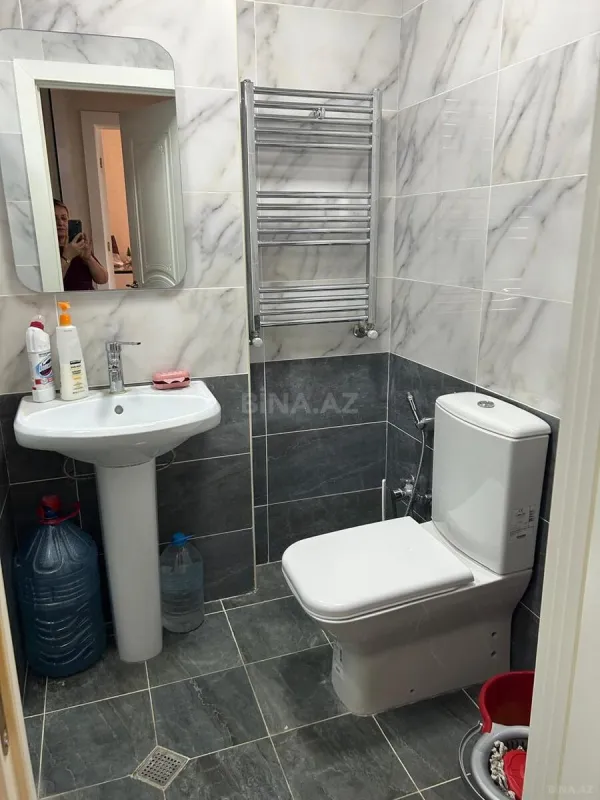 Kirayə verilir 2 otaqlı mənzil 55 m²