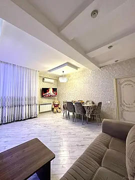 Satılır 2 otaqlı mənzil 50 m²