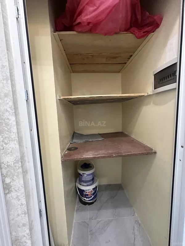 Satılır 4 otaqlı mənzil 118 m²